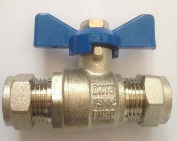 RED OR BLUE BUTTERFLY LEVER BALL VALVES~ WRAS APPROVED~ FULL BORE ~ HEAVY DUTY PATTERN DESIGN~ COMPRESSION ENDS~ 15MM OR 22MM OR 28MM~ RED OR BLUE HANDLES~ SUITABLE FOR WATER AND OIL~ SUITABLE FOR CENTRAL HEATING SYSTEMS~ SUITABLE FOR USE WITH COMBI BOILER SYSTEMS.